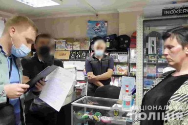 В Киеве мошенники пытались похитить у полицейских служебные помещения