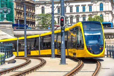 В Киеве планируют создать пять полос для общественного транспорта