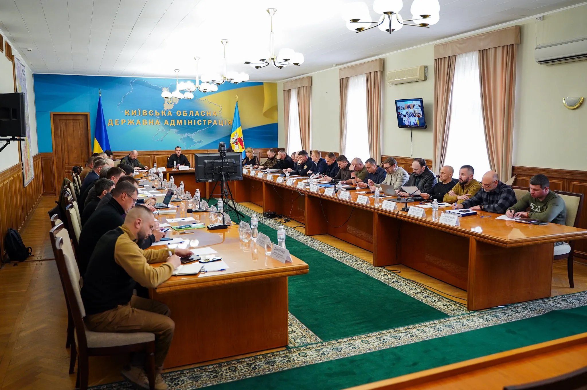 Микола Калашник провів чергове засідання Ради оборони Київщини: окрема увага — питанням стійкості та життєзабезпечення громад