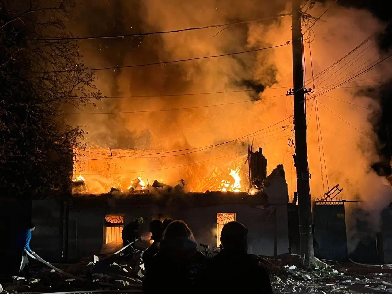 Одеса: внаслідок атаки рф загинули дві людини, пошкоджено будинки, дитсадок