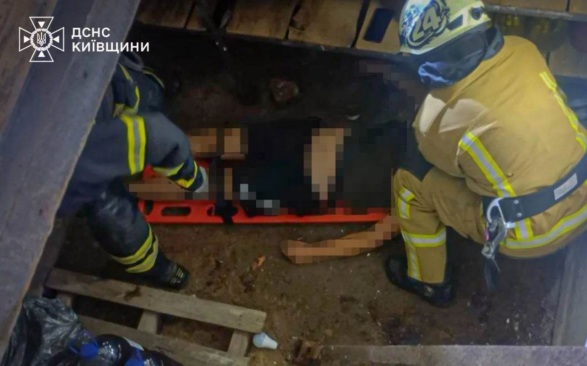 На Київщині 23-річний хлопець загинув через ураження струмом