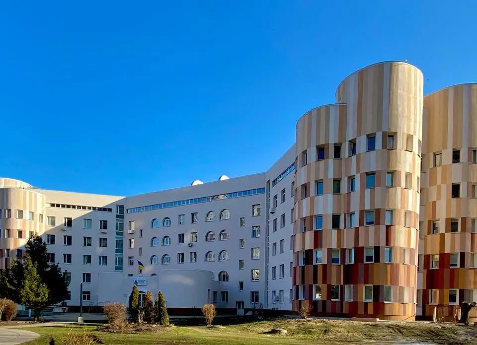 Київська лікарня №15 вкладе 1,41 млн гривень в дизельний генератор