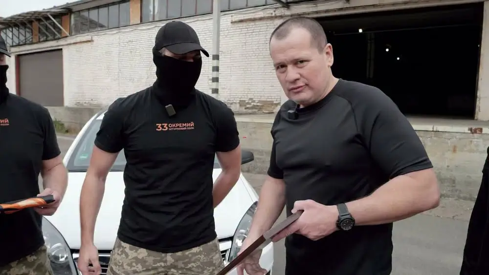 «Українська команда» передала автомобілі 33 штурмовому полку, – Палатний